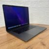 Ігровий ультрабук Б-клас Apple MacBook Pro 2016 A1707 / 15.4" (2880x1800) IPS / Intel Core i7-6700HQ (4 (8) ядра по 2.6 - 3.5 GHz) / 16 GB DDR4 / 512 GB SSD / AMD Radeon Pro 450, 2 GB GDDR5, 128-bit / WebCam / MacOS - Зображення 4