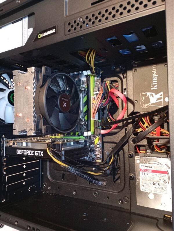 Ігровий ПК GameMax G561-FRGB Black Tower / Intel Xeon E5-2650 v2 (8 (16) ядер по 2.6 - 3.4 GHz) / 20 GB DDR3 / 480 GB SSD + 1000 GB HDD / nVidia GeForce GTX 1650, 4 GB GDDR6, 128-bit / 600W - Зображення 7