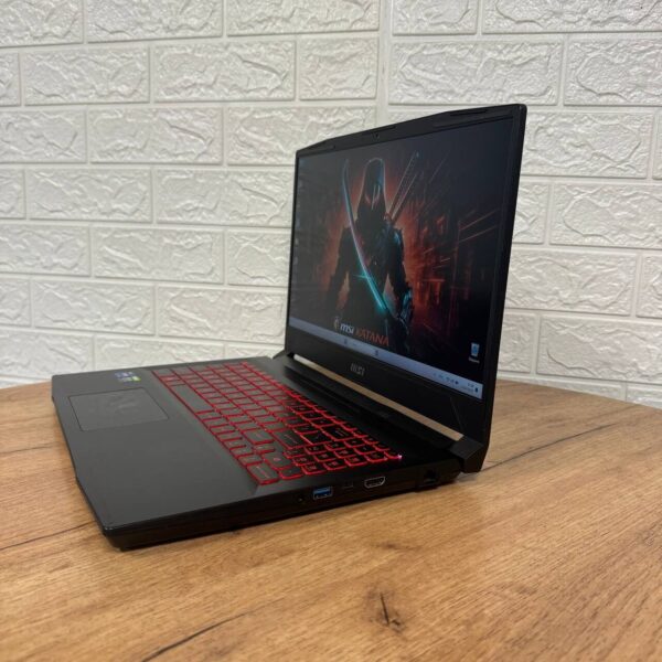 Ігровий ноутбук MSI Katana GF66 11UE / 15.6" (1920x1080) IPS / Intel Core i7-11800H (8 (16) ядер по 2.3 - 4.6 GHz) / 16 GB DDR4 / 512 GB SSD NVMe / nVidia GeForce RTX 3060, 6 GB GDDR6, 192-bit / WebCam - Зображення 5