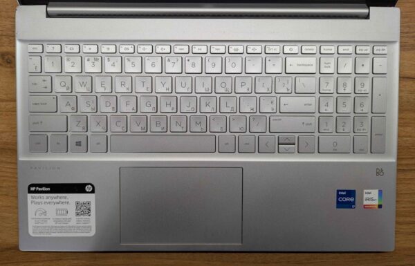 Ультрабук Б-клас HP Pavilion 15-eg1077nr / 15.6" (1920x1080) IPS / Intel Core i7-1195G7 (4 (8) ядра по 1.3 - 5.0 GHz) / 16 GB DDR4 / 512 GB SSD / Intel Iris Xe Graphics / WebCam / Windows 10 - Зображення 4