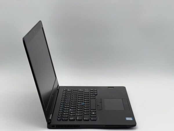 Ультрабук Dell Latitude E7470 / 14" (1366x768) TN / Intel Core i7-6600U (2 (4) ядра по 2.6 - 3.4 GHz) / 8 GB DDR4 / 120 GB SSD / Intel HD Graphics 520 / WebCam - Зображення 3