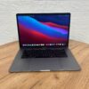 Ігровий ультрабук Б-клас Apple MacBook Pro 2017 A1707 / 15.4" (2880x1800) IPS / Intel Core i7-4810MQ (4 (8) ядра по 2.8 - 3.8 GHz) / 16 GB DDR4 / 256 GB SSD / AMD Radeon Pro 555, 2 GB GDDR5, 128-bit / WebCam / MacOS - Зображення 2