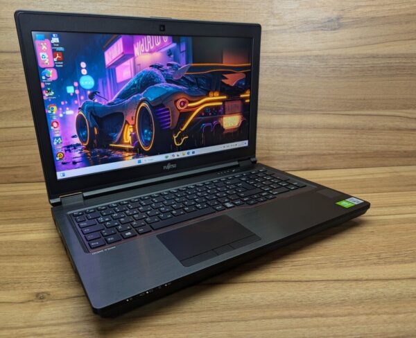 Мобільна робоча станція Fujitsu Celsius H7510 / 15.6" (1920x1080) IPS / Intel Core i7-10850H (6 (12) ядер по 2.7 - 5.1 GHz) / 48 GB DDR4 / 512 GB SSD / nVidia Quadro T1000, 4 GB GDDR6, 128-bit / WebCam / Windows 10 - Зображення 3