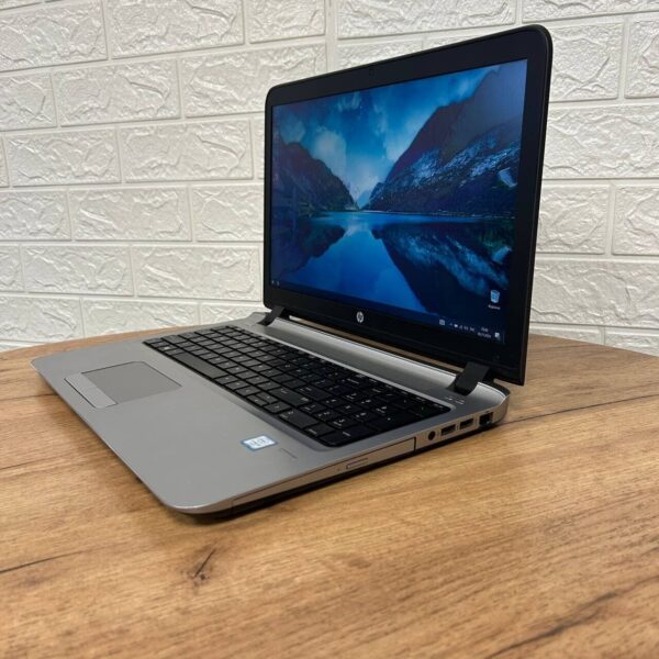 Ноутбук Б-клас HP ProBook 450 G3 / 15.6" (1920x1080) TN / Intel Core i5-6200U (2 (4) ядра по 2.3 - 2.8 GHz) / 8 GB DDR4 / 128 GB SSD + 500 GB HDD / Intel HD Graphics 520 / WebCam - Зображення 5