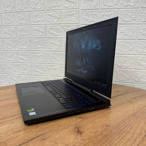 Ігровий ноутбук Dell G7 15 7588 / 15.6" (1920x1080) IPS / Intel Core i7-8750H (6 (12) ядер по 2.2 - 4.1 GHz) / 16 GB DDR4 / 512 GB SSD / nVidia GeForce GTX 1060 Max-Q, 6 GB GDDR5, 192-bit / WebCam - Зображення 5