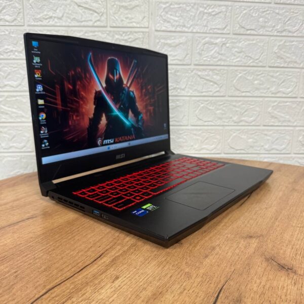 Ігровий ноутбук MSI Katana GF66 11UE / 15.6" (1920x1080) IPS / Intel Core i7-11800H (8 (16) ядер по 2.3 - 4.6 GHz) / 16 GB DDR4 / 512 GB SSD NVMe / nVidia GeForce RTX 3060, 6 GB GDDR6, 192-bit / WebCam - Зображення 4