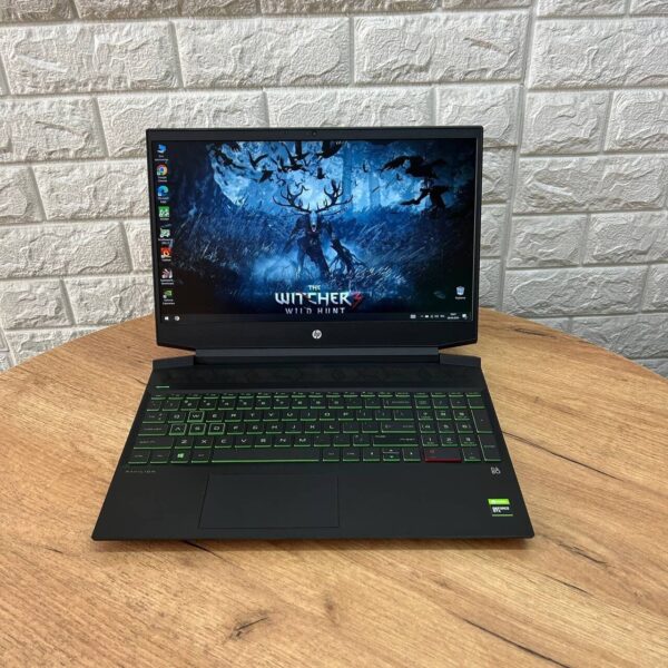 Ігровий ноутбук Б-клас HP Pavilion 15-ec1010nr / 15.6" (1920x1080) IPS / AMD Ryzen 5 4600H (6 (12) ядер по 3.0 - 4.0 GHz) / 8 GB DDR4 / 512 GB SSD / nVidia GeForce GTX 1650, 4 GB GDDR6, 128-bit / WebCam - Зображення 2