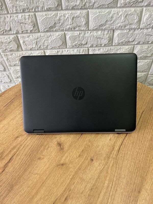 Ноутбук Б-клас HP ProBook 650 G3 / 15.6" (1920x1080) TN / Intel Core i5-7200U (2 (4) ядра по 2.5 - 3.1 GHz) / 8 GB DDR4 / 256 GB SSD / Intel HD Graphics 620 / WebCam - Зображення 3