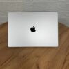 Ультрабук Apple MacBook Pro 16 2023 A2780 / 16.2" (3456x2234) IPS / Apple M2 Pro (12 ядер по 2.4 - 3.5 GHz) / 32 GB DDR5 / 1000 GB SSD / Apple M2 Pro Graphics / WebCam / MacOS - Зображення 3