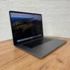 Ігровий ультрабук Б-клас Apple MacBook Pro 16 2019 A2141 / 16" (3072x1920) IPS / Intel Core i9-9980HK (8 (16) ядер по 2.3 - 5.0 GHz) / 16 GB DDR4 / 1000 GB SSD / AMD Radeon Pro 5500M, 8 GB GDDR6, 128-bit / WebCam / MacOS - Зображення 4