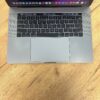 Ігровий ультрабук Б-клас Apple MacBook Pro 2016 A1707 / 15.4" (2880x1800) IPS / Intel Core i7-6700HQ (4 (8) ядра по 2.6 - 3.5 GHz) / 16 GB DDR4 / 512 GB SSD / AMD Radeon Pro 450, 2 GB GDDR5, 128-bit / WebCam / MacOS - Зображення 7