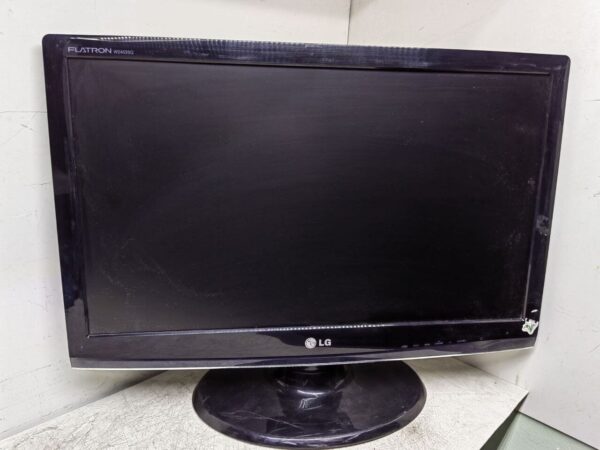 Монітор Б-клас LG Flatron W2453SQ-PF / 24" (1920x1080) TN / 1x VGA / Кабелі в комплекті - Зображення 3