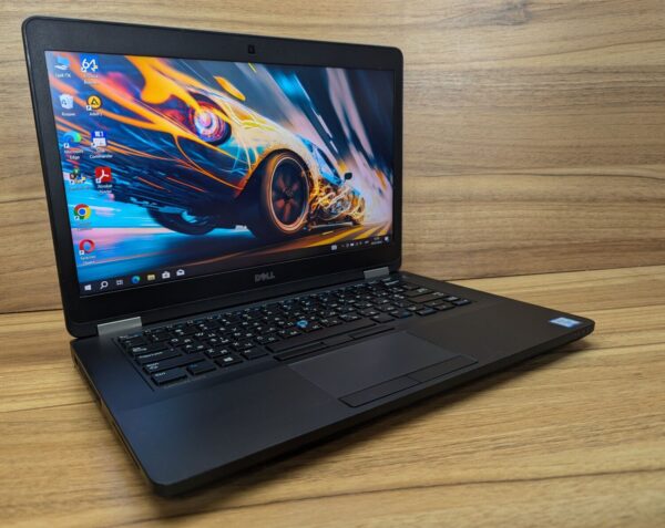 Ноутбук Dell Latitude E5470 / 14" (1366x768) TN / Intel Core i5-6300U (2 (4) ядра по 2.4 - 3.0 GHz) / 8 GB DDR4 / 256 GB SSD / Intel HD Graphics 520 / WebCam / Windows 10 - Зображення 4