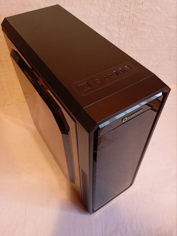 Ігровий ПК GameMax G561-FRGB Black Tower / Intel Xeon E5-2650 v2 (8 (16) ядер по 2.6 - 3.4 GHz) / 20 GB DDR3 / 480 GB SSD + 1000 GB HDD / nVidia GeForce GTX 1650, 4 GB GDDR6, 128-bit / 600W - Зображення 3