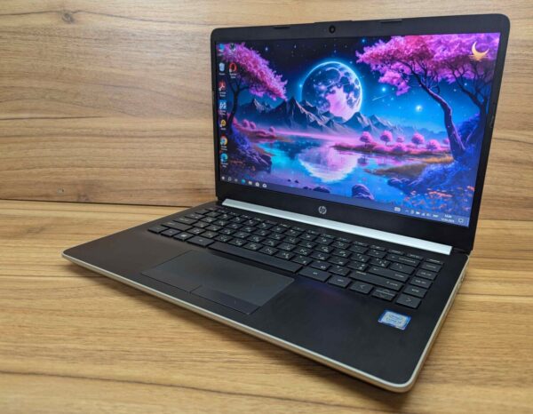 Ноутбук HP 14-cf0013dx / 14" (1366x768) TN / Intel Core i3-8130U (2 (4) ядра по 2.2 - 3.4 GHz) / 16 GB DDR4 / 480 GB SSD / Intel UHD Graphics 620 / WebCam / Windows 10 - Зображення 5