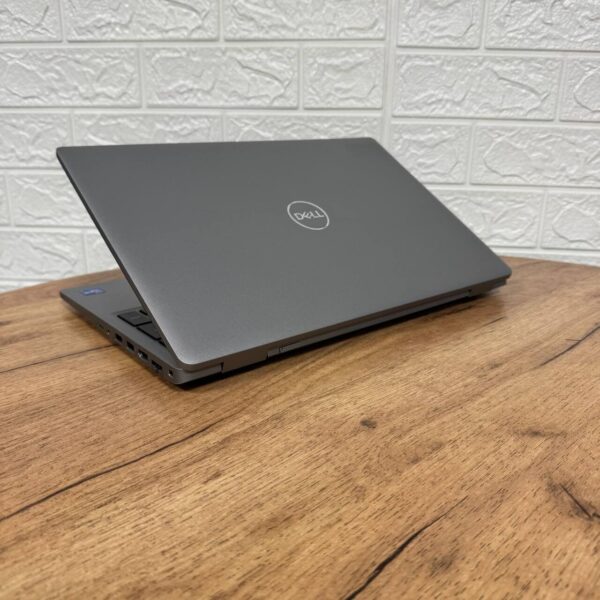 Мобільна робоча станція Dell Precision 3560 / 15.6" (1920x1080) IPS / Intel Core i7-1185G7 (4 (8) ядра по 1.2 - 4.8 GHz) / 16 GB DDR4 / 512 GB SSD / nVidia Quadro T500, 2 GB GDDR6, 64-bit / WebCam - Зображення 6
