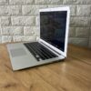 Ультрабук Б-клас Apple MacBook Air 13 A1466 2017 / 13.3" (1440x900) IPS / Intel Core i5-5350U (2 (4) ядра по 1.8 - 2.9 GHz) / 8 GB DDR4 / 120 GB SSD / Intel HD Graphics 6000 / WebCam / macOS - Зображення 5
