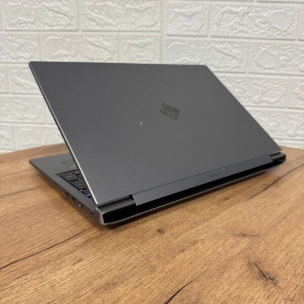 Ігровий ноутбук Б-клас HP Omen 16-ae0001nr / 16.1" (1920x1080) IPS / Intel Core i7-14700HX (20 (28) ядер по 1.5 - 5.5 GHz) / 32 GB DDR5 / 1000 GB SSD / nVidia GeForce RTX 4070, 8 GB GDDR6, 128-bit / WebCam - Зображення 6