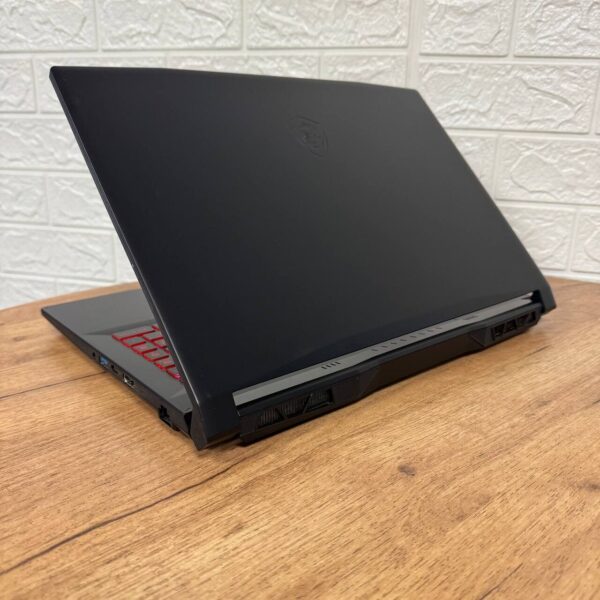 Ігровий ноутбук Б-клас MSI Katana GF66 11UE / 15.6" (1920x1080) IPS / Intel Core i7-11800H (8 (16) ядер по 2.3 - 4.6 GHz) / 16 GB DDR4 / 512 GB SSD / nVidia GeForce RTX 3060, 6 GB GDDR6, 192-bit / WebCam - Зображення 6