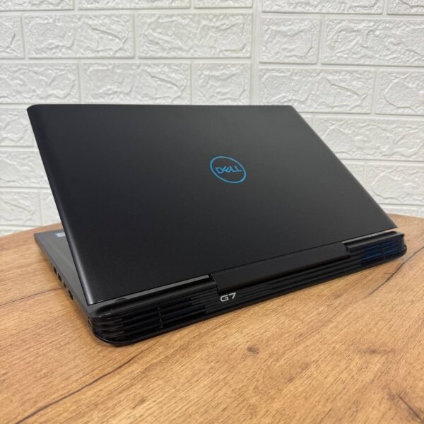 Ігровий ноутбук Dell G7 15 7588 / 15.6" (1920x1080) IPS / Intel Core i7-8750H (6 (12) ядер по 2.2 - 4.1 GHz) / 16 GB DDR4 / 512 GB SSD / nVidia GeForce GTX 1060 Max-Q, 6 GB GDDR5, 192-bit / WebCam - Зображення 6