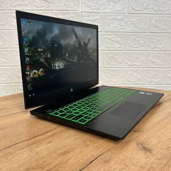 Ігровий ноутбук Б-клас HP Pavilion Gaming 15-cx0056wm / 15.6" (1920x1080) IPS / Intel Core i5-8300H (4 (8) ядра по 2.3 - 4.0 GHz) / 16 GB DDR4 / 512 GB SSD / nVidia GeForce GTX 1050 Ti, 4 GB GDDR5, 128-bit / WebCam - Зображення 4