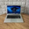Ультрабук Б-клас Apple MacBook Air 13 A1466 2017 / 13.3" (1440x900) IPS / Intel Core i5-5350U (2 (4) ядра по 1.8 - 2.9 GHz) / 8 GB DDR4 / 120 GB SSD / Intel HD Graphics 6000 / WebCam / macOS - Зображення 2