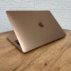 Ультрабук Б-клас Apple MacBook Air 13 2020 A2337 Gold / 13.3" (2560x1600) IPS / Apple M1 (8 ядер по 2.1 - 3.2 GHz) / 8 GB DDR3 / 256 GB SSD / Apple M1 Graphics / WebCam / MacOS - Зображення 6