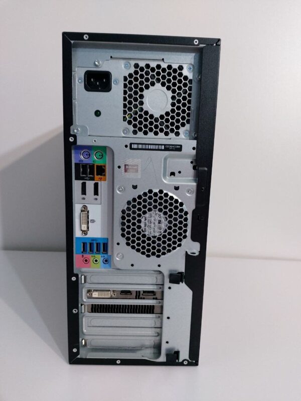 Робоча станція HP Z240 Workstation Tower / Intel Core i7-6700 (4 (8) ядра по 3.4 - 4.0 GHz) / 16 GB DDR4 / 56 GB SSD M.2 + 512 GB SSD / AMD Radeon RX 570, 4 GB GDDR5, 256-bit + Клавіатура, мишка, кабелі - Зображення 6