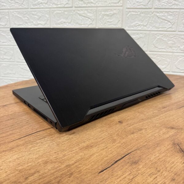 Ігровий ноутбук Б-клас Asus ROG Zephyrus GA502DU / 15.6" (1920x1080) IPS / AMD Ryzen 7 3750H (4 (8) ядра по 2.3 - 4.0 GHz) / 16 GB DDR4 / 512 GB SSD / nVidia GeForce GTX 1660 Ti Max-Q, 6 GB GDDR6, 192-bit - Зображення 6