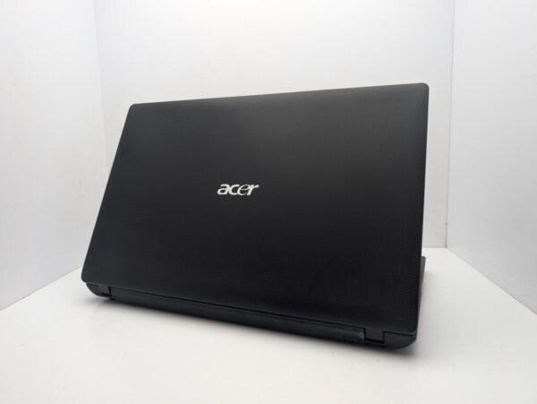Ноутбук Acer Aspire 5741G / 15.6" (1366x768) TN / Intel Core i5-430M (2 (4) ядра по 2.26 - 2.53 GHz) / 6 GB DDR3 / 750 GB HDD / nVidia GeForce GT320M, 1 GB DDR3, 64-bit / WebCam - Зображення 8