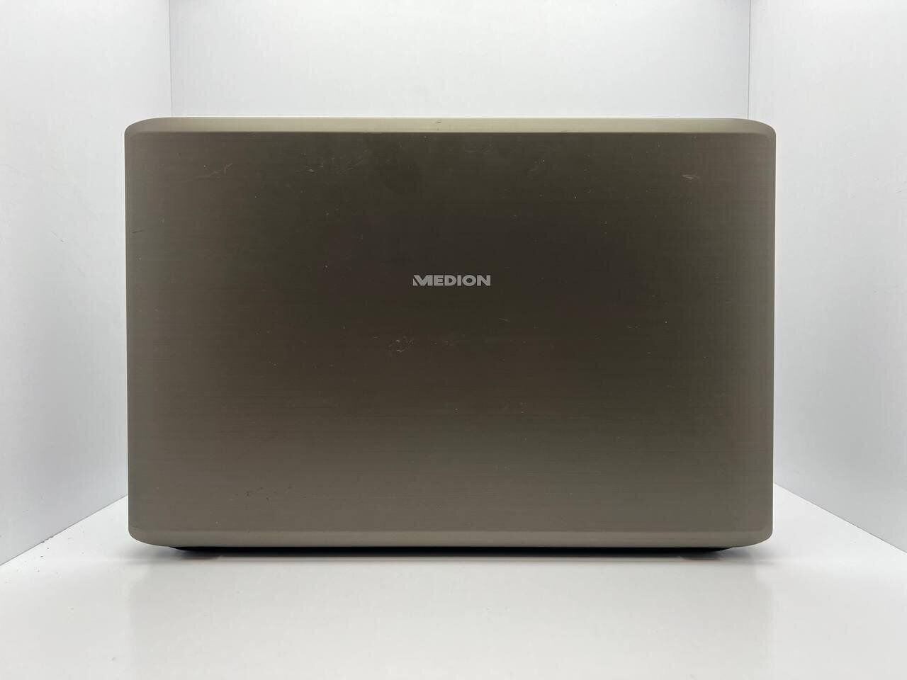 Ноутбук Medion Akoya E7227 / 17.3" (1600x900) TN / Intel Core i3-4100M (2 (4) ядра по 2.5 GHz) / 8 GB DDR3 / 500 GB HDD / Intel HD Graphics 4600 / WebCam / HDMI - Зображення 5