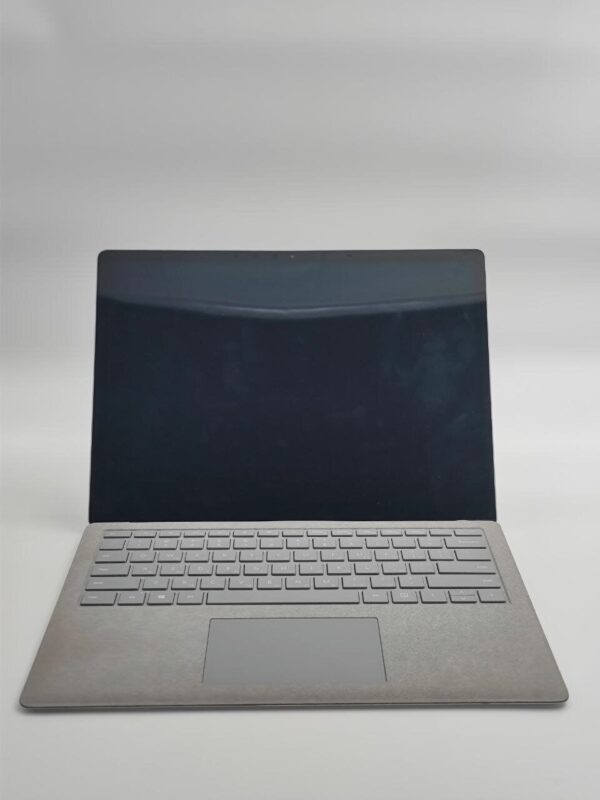 Ультрабук Б-клас Microsoft Surface Laptop 2 1769 / 13.5" (2256x1504) IPS NoTouch / Intel Core i7-8650U (4 (8) ядра по 1.9 - 4.2 GHz) / 16 GB DDR3 / 480 GB SSD / Intel UHD Graphics 620 / WebCam - Зображення 3