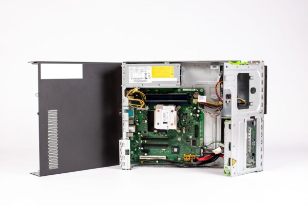 Комп'ютер Fujitsu Esprimo E700 E90 SFF / Intel Core i5-2400 (4 ядра по 3.1 - 3.4 GHz) / 8 GB DDR3 / 500 GB HDD / Intel HD Graphics 2000 + Нові клавіатура та мишка - Зображення 3