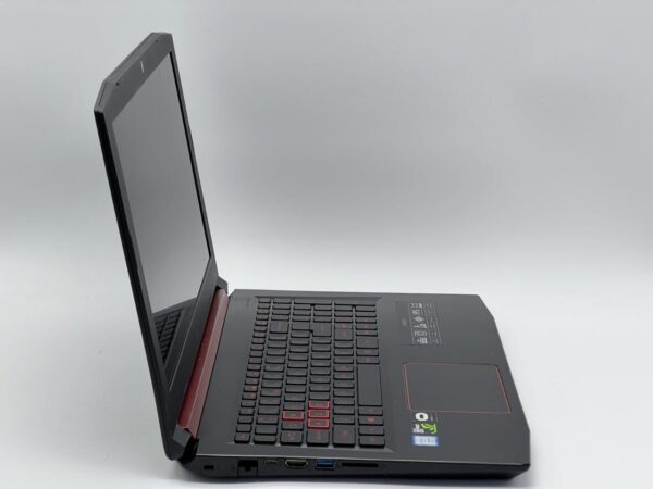 Ігровий ноутбук Acer Nitro 5 AN515-53 / 15.6" (1920x1080) IPS / Intel Core i5-8300H (4 (8) ядра по 2.3 - 4.0 GHz) / 16 GB DDR4 / 480 GB SSD / nVidia GeForce GTX 1050, 4 GB GDDR5, 128-bit / WebCam - Зображення 3