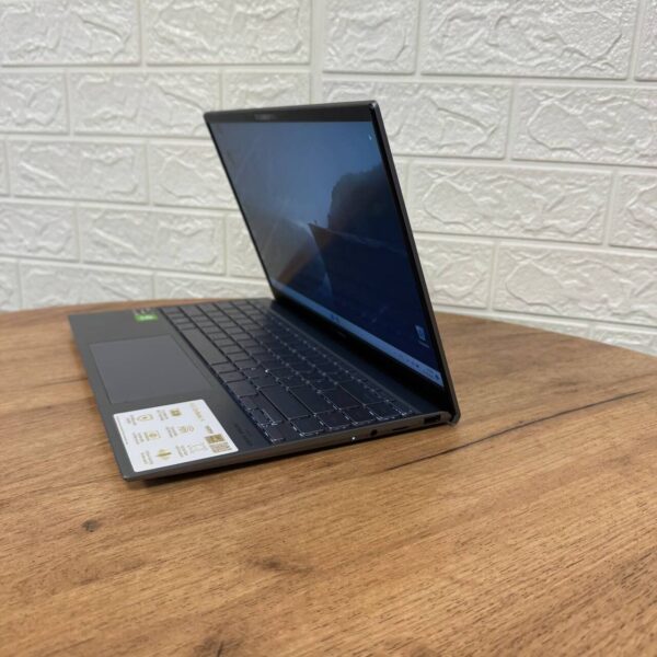 Ультрабук Asus ZenBook 14 Q408UG / 14" (1920x1080) IPS / AMD Ryzen 5 5500U (6 (12) ядер по 2.1 - 4.0 GHz) / 8 GB DDR4 / 256 GB SSD NVMe / nVidia GeForce MX450, 2 GB GDDR6, 64-bit / WebCam - Зображення 5