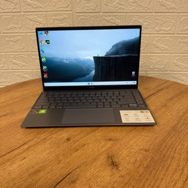 Ультрабук Asus ZenBook 14 Q408UG / 14" (1920x1080) IPS / AMD Ryzen 5 5500U (6 (12) ядер по 2.1 - 4.0 GHz) / 8 GB DDR4 / 256 GB SSD NVMe / nVidia GeForce MX450, 2 GB GDDR6, 64-bit / WebCam - Зображення 2
