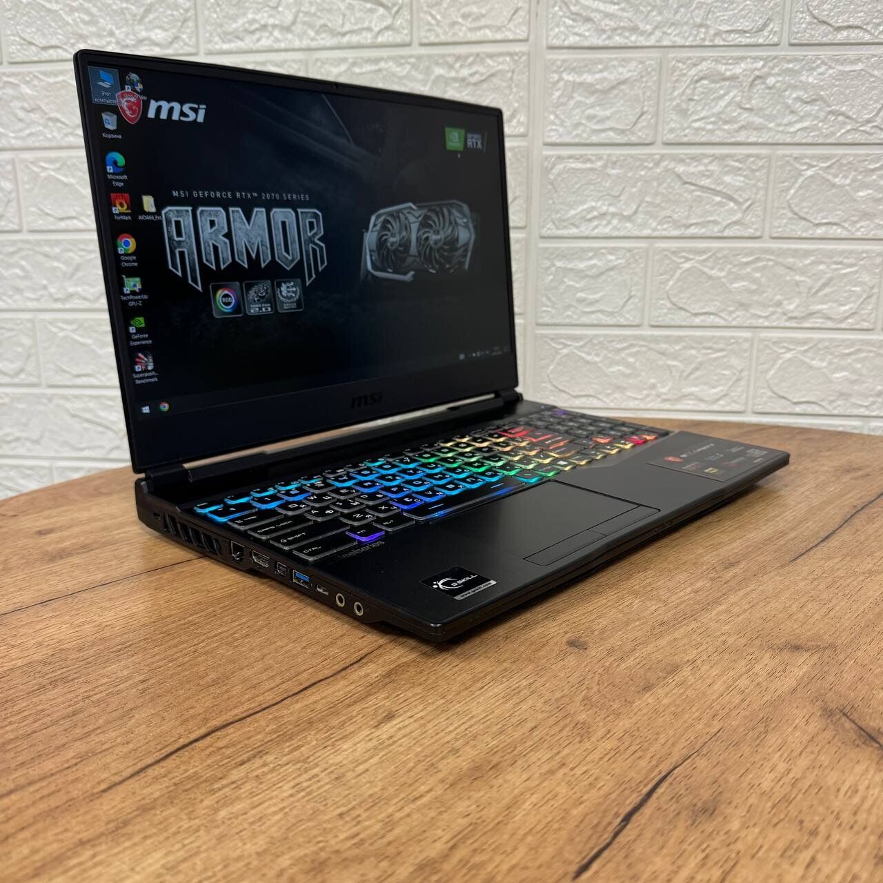 Ігровий ноутбук Б-клас MSI GL65 Leopard 10SFK / 15.6" (1920x1080) IPS / Intel Core i7-10750H (6 (12) ядер по 2.6 - 5.0 GHz) / 16 GB DDR4 / 512 GB SSD / nVidia GeForce RTX 2070, 8 GB GDDR6, 256-bit / WebCam - Зображення 4