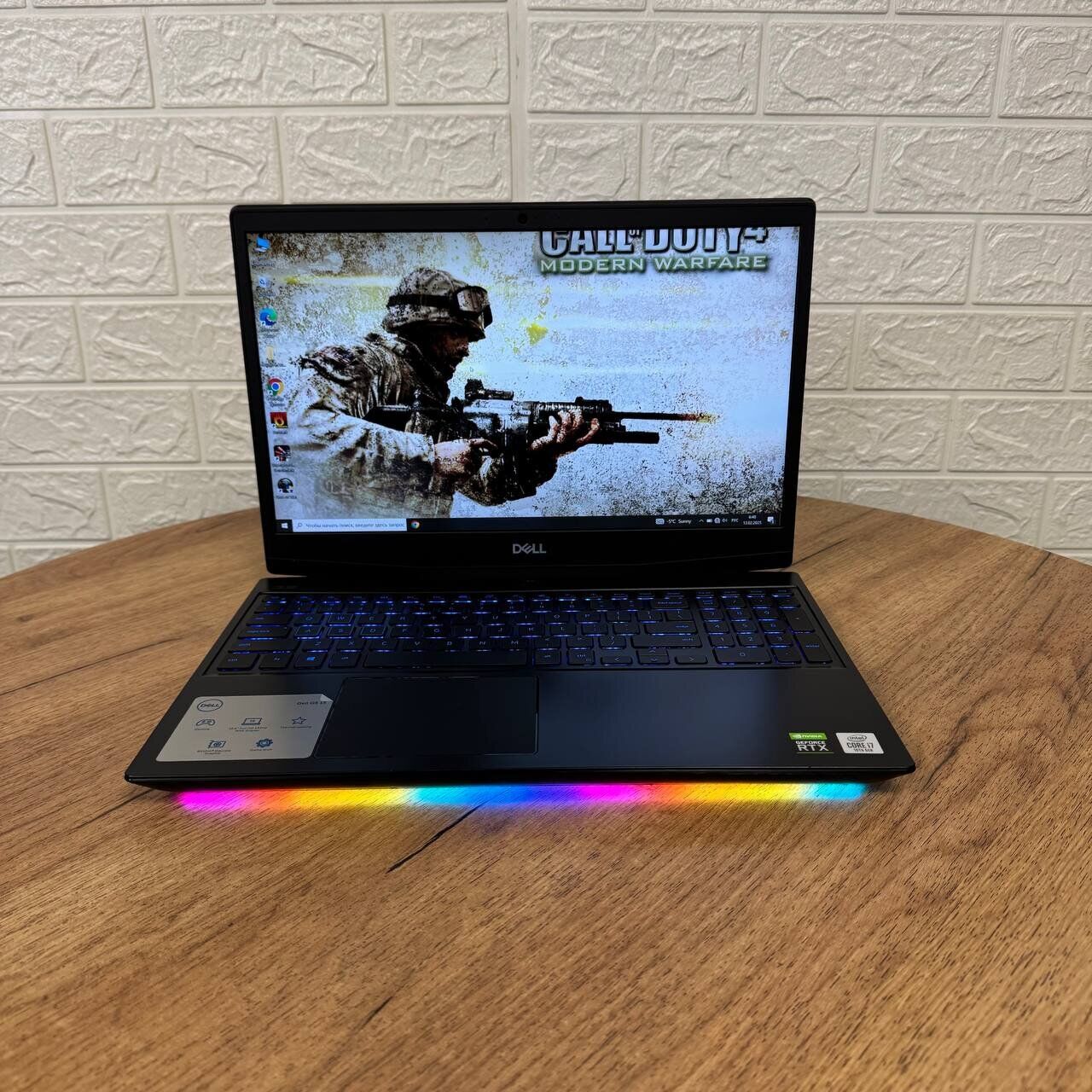 Ігровий ноутбук Dell G5 5500 / 15.6" (1920x1080) IPS / Intel Core i7-10750H (6 (12) ядер по 2.6 - 5.0 GHz) / 16 GB DDR4 / 512 GB SSD / nVidia GeForce RTX 2060, 6 GB GDDR6, 192-bit / WebCam - Зображення 2