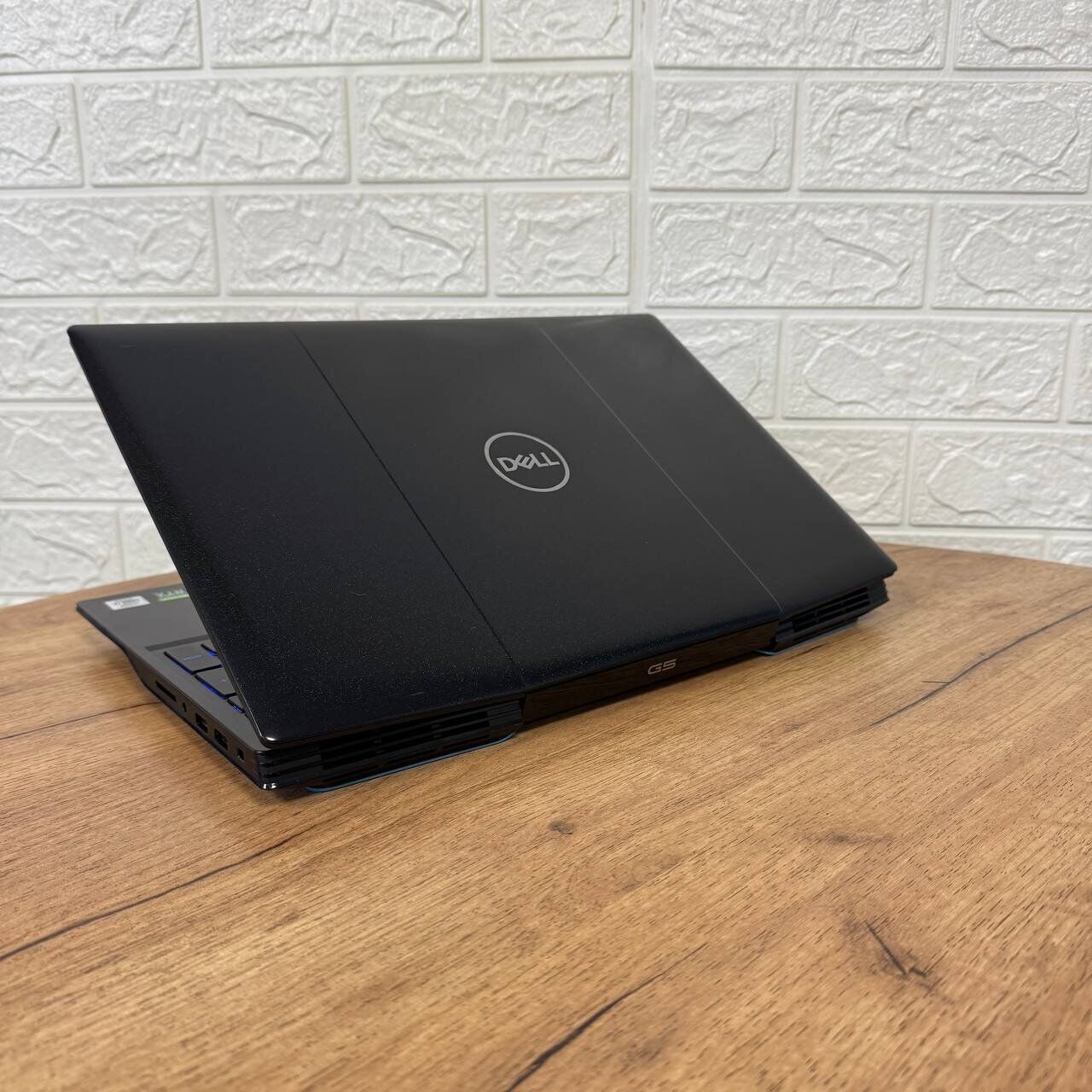Ігровий ноутбук Dell G5 5500 / 15.6" (1920x1080) IPS / Intel Core i7-10750H (6 (12) ядер по 2.6 - 5.0 GHz) / 16 GB DDR4 / 512 GB SSD / nVidia GeForce RTX 2060, 6 GB GDDR6, 192-bit / WebCam - Зображення 6
