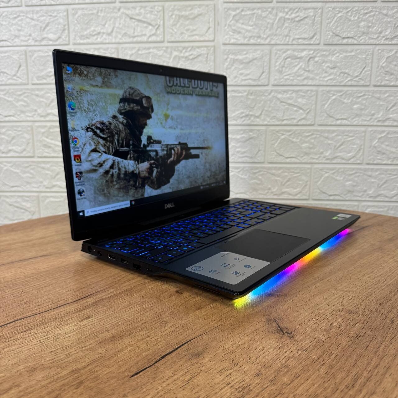 Ігровий ноутбук Dell G5 5500 / 15.6" (1920x1080) IPS / Intel Core i7-10750H (6 (12) ядер по 2.6 - 5.0 GHz) / 16 GB DDR4 / 512 GB SSD / nVidia GeForce RTX 2060, 6 GB GDDR6, 192-bit / WebCam - Зображення 4