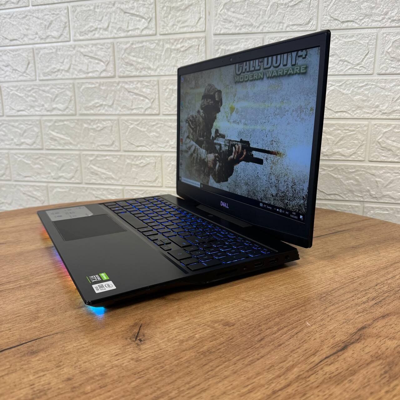 Ігровий ноутбук Dell G5 5500 / 15.6" (1920x1080) IPS / Intel Core i7-10750H (6 (12) ядер по 2.6 - 5.0 GHz) / 16 GB DDR4 / 512 GB SSD / nVidia GeForce RTX 2060, 6 GB GDDR6, 192-bit / WebCam - Зображення 5