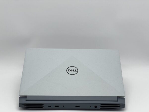 Ігровий ноутбук Dell Inspiron G15 5515 / 15.6" (1920x1080) IPS / AMD Ryzen 5 5600H (6 (12) ядер по 3.3 - 4.2 GHz) / 16 GB DDR4 / 480 GB SSD / nVidia GeForce RTX 3050, 4 GB GDDR6, 128-bit / WebCam - Зображення 6