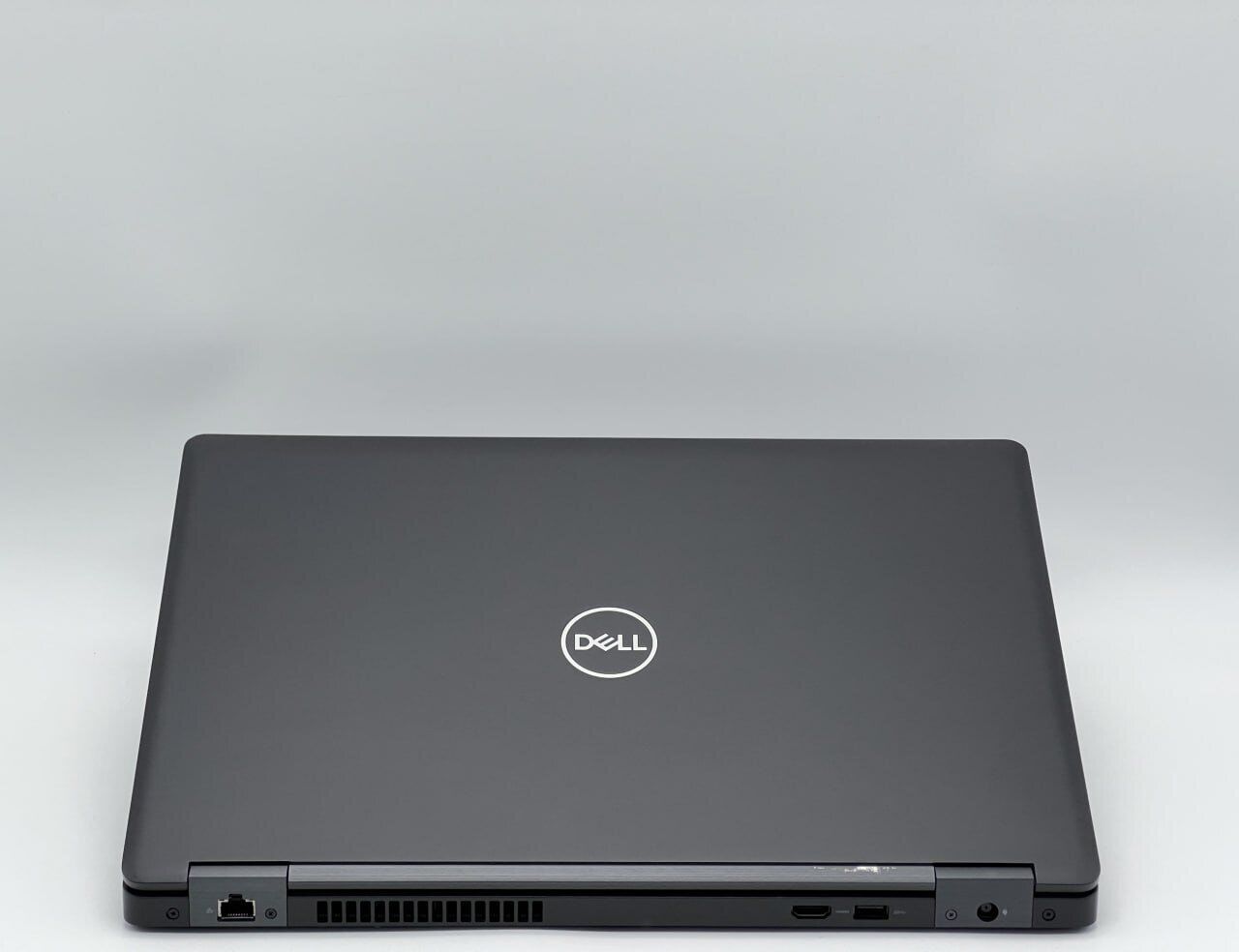 Ігровий ноутбук Б-клас Dell Latitude 5591 / 15.6" (1920x1080) IPS / Intel Core i5-8400H (4 (8) ядра по 2.5 - 4.2 GHz) / 16 GB DDR4 / 240 GB SSD / nVidia GeForce MX130, 2 GB GDDR5, 64-bit / WebCam - Зображення 5