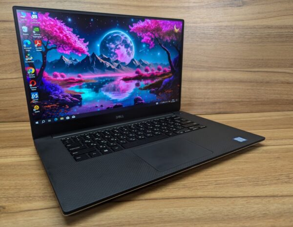 Ігровий ноутбук Dell XPS 15 9550 / 15.6" (1920x1080) IPS / Intel Core i7-6700HQ (4 (8) ядра по 2.6 - 3.5 GHz) / 16 GB DDR4 / 512 GB SSD / nVidia GeForce GTX 960M, 2 GB GDDR5, 128-bit / USB Type-C / Windows 10 - Зображення 4
