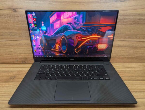 Ігровий ноутбук Dell XPS 15 9550 / 15.6" (3840x2160) IPS Touch / Intel Core i5-6300HQ (4 ядра по 2.3 - 3.2 GHz) / 16 GB DDR4 / 500 GB SSD / nVidia GeForce GTX 960M, 2 GB GDDR5, 128-bit / HDMI / Windows 10 - Зображення 2