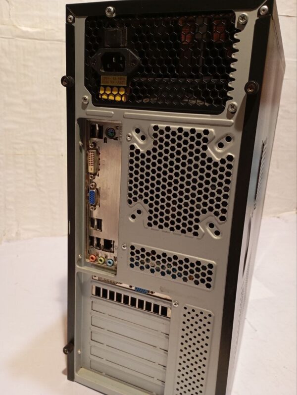 ПК Grand Tower / Intel Core i5-2500 (4 ядра по 3.3 - 3.7 GHz) / 8 GB DDR3 / 128 GB SSD + 500 GB HDD / nVidia GeForce GTX 550 Ti, 1 GB GDDR5, 192-bit / DVD-RW / 450W + USB-флешка - Зображення 3