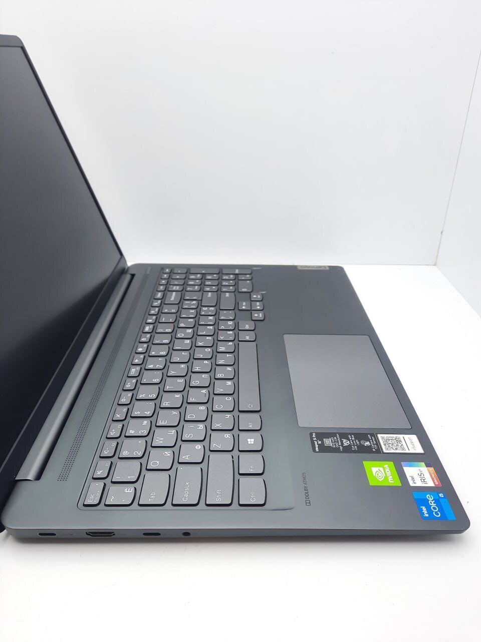 Ігровий ультрабук Lenovo IdeaPad 5 / 16" (2560x1600) IPS / Intel Core i5-11300H (4 (8) ядра по 2.6 - 4.4 GHz) / 8 GB DDR4 / 512 GB SSD / nVidia GeForce MX450, 2 GB GDDR6, 64-bit / WebCam - Зображення 3