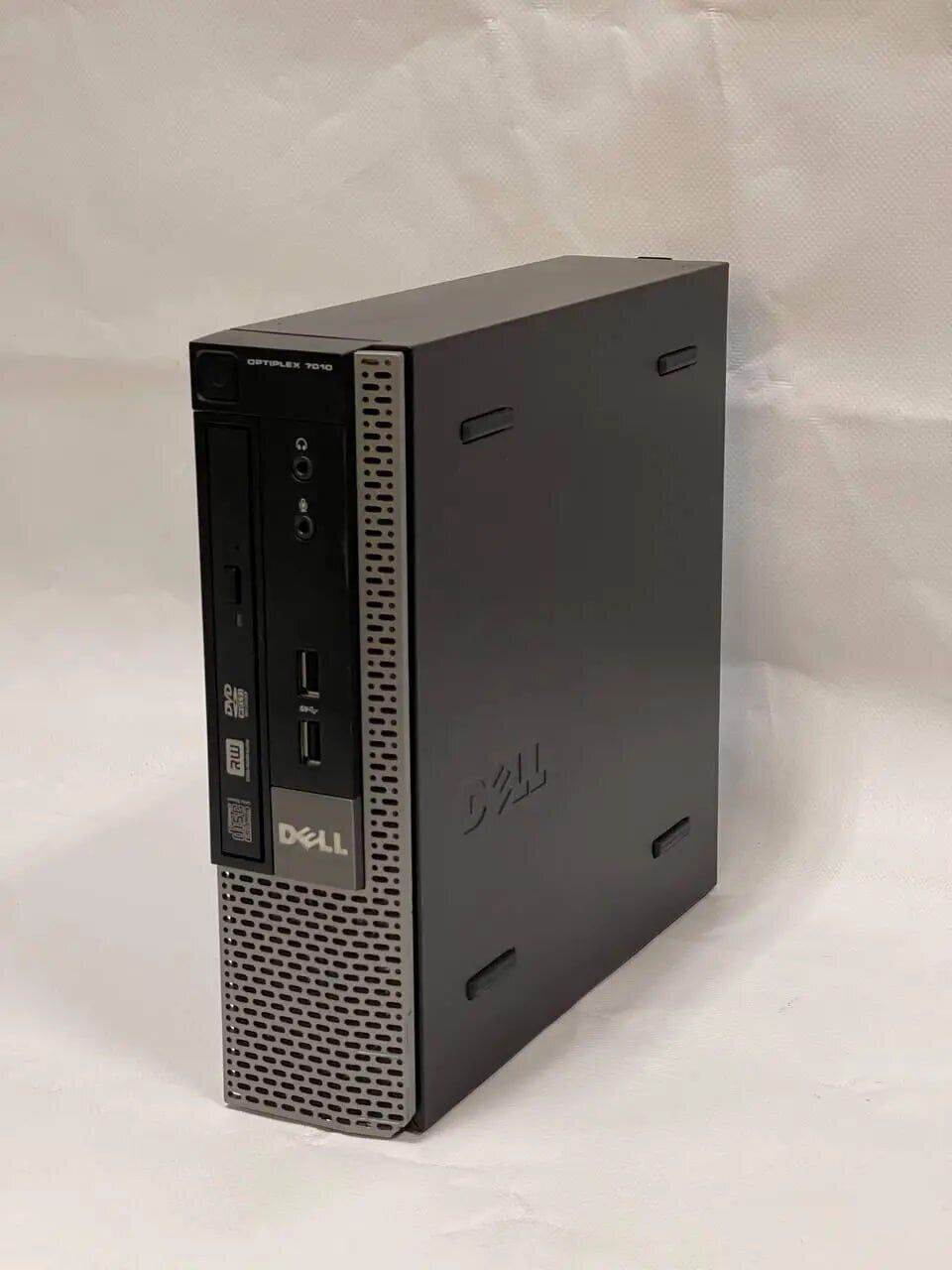 Комп'ютер Dell Optiplex 7010 SFF / Intel Core i3-3220 (2 (4) ядра по 3.3 GHz) / 8 GB DDR3 / 250 GB HDD / Intel HD Graphics 2500 / DVD-ROM - Зображення 4