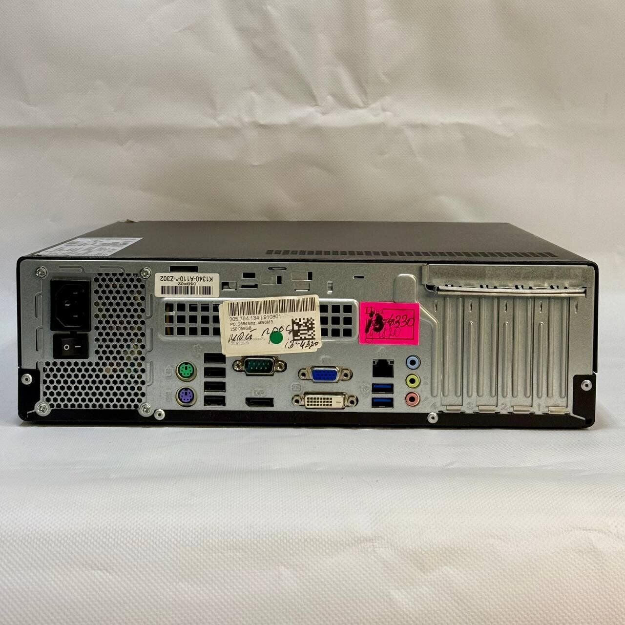 Комп'ютер Fujitsu Esprimo E720 E85 SFF / Intel Core i3-4330 (2 (4) ядра по 3.5 GHz) / 8 GB DDR3 / 500 GB HDD / Intel HD Graphics 4400 / DVD-ROM - Зображення 7