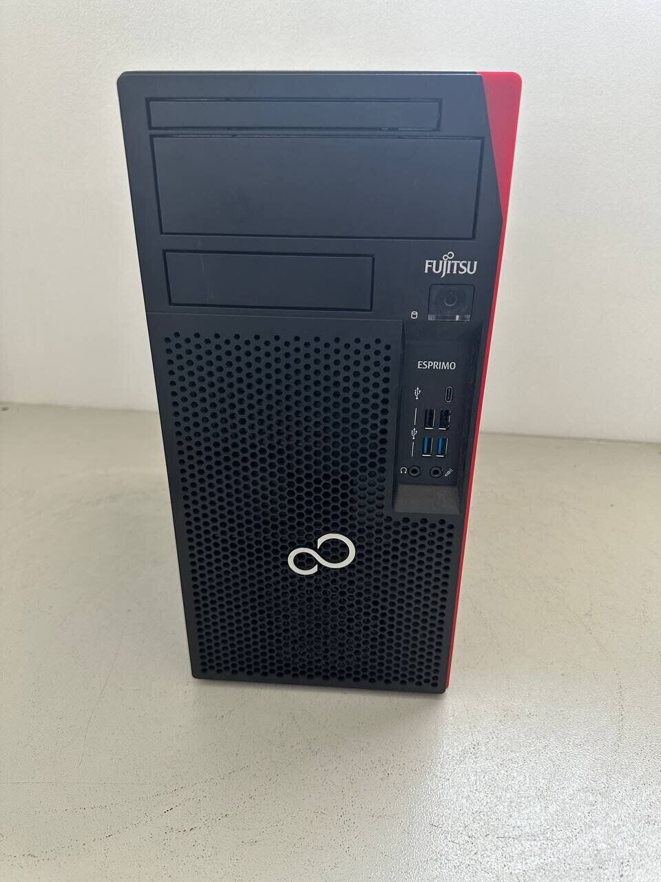 Комп'ютер Fujitsu Esprimo P757 E90 Tower / Intel Core i3-6100 (2 (4) ядра по 3.7 GHz) / 8 GB DDR4 / 128 GB SSD / Intel HD Graphics 530 / DisplayPort - Зображення 2
